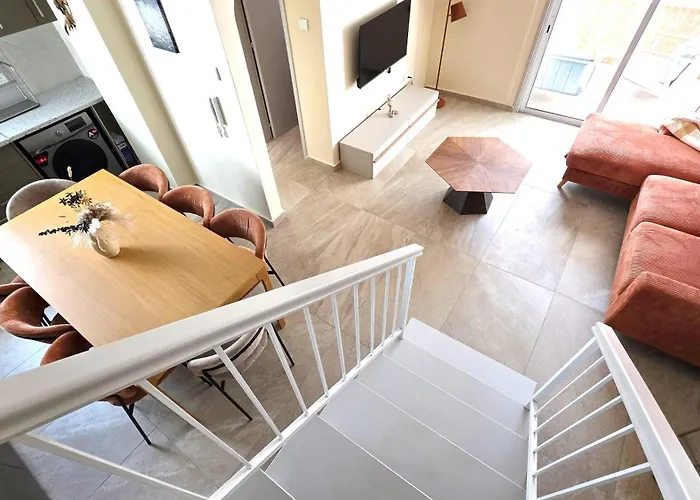 3br Shared - 7-min Walk, Peaceful *