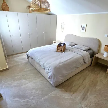 דירה 3br Shared - 7-min Walk, Peaceful לרנקה