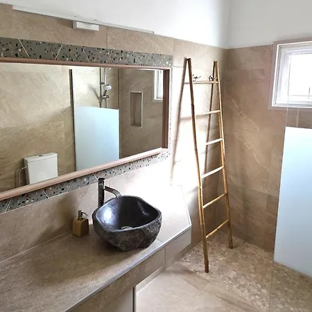 Apartment 3br Shared - 7-min Walk, Peaceful